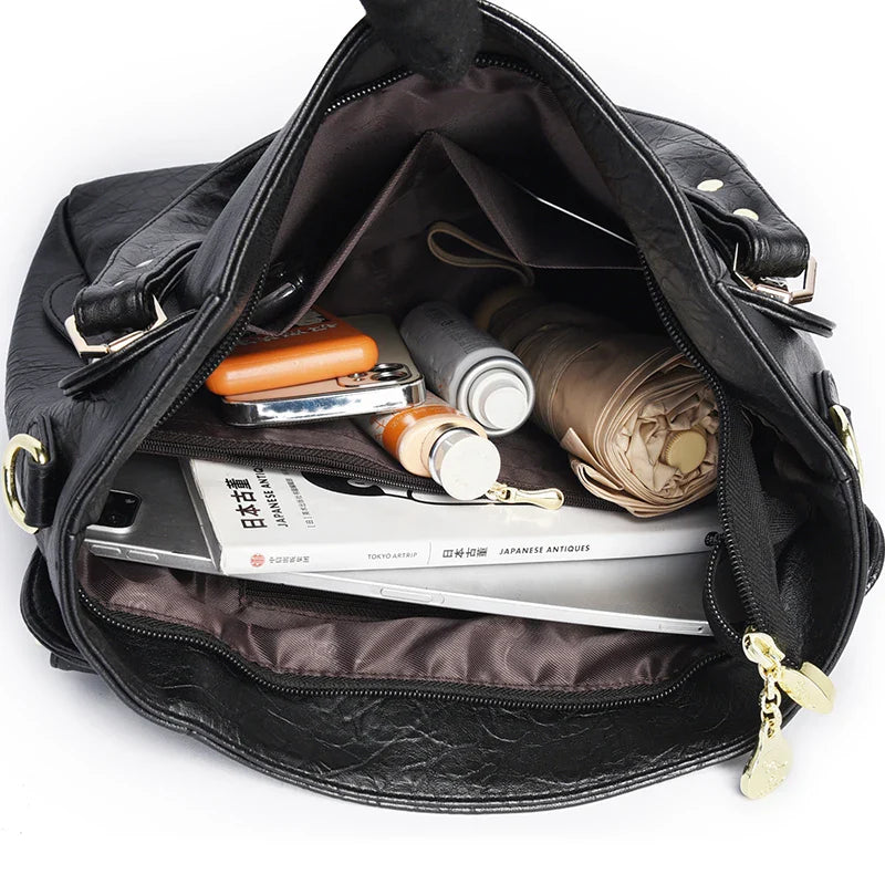 Sac à Main en Cuir Véritable – Style Classique by Beatrice Lamberti