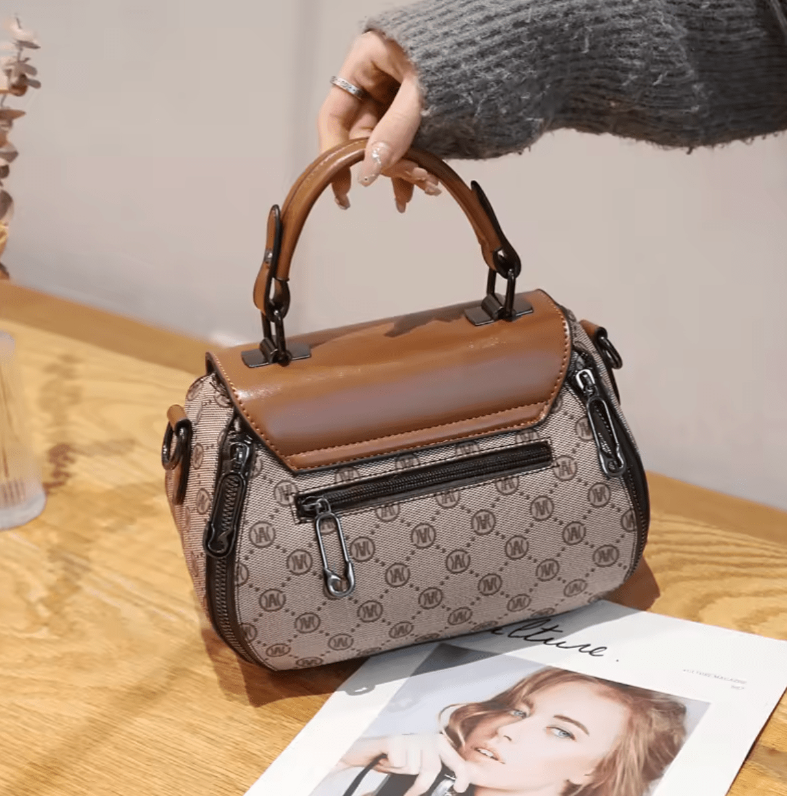 Sac à Main Femme – Cuir Véritable et Finition Raffinée by Martini